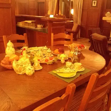Gastehaus Jagdhaus Lendershof Pensión *