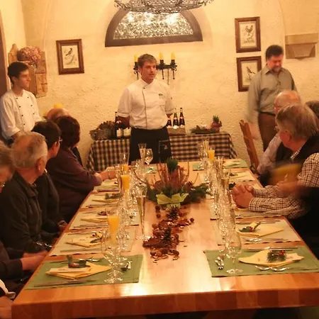 Gastehaus Jagdhaus Lendershof Guest house Bingen am Rhein